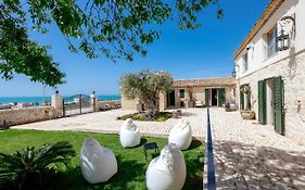 Poggio Leano Boutique Hotel